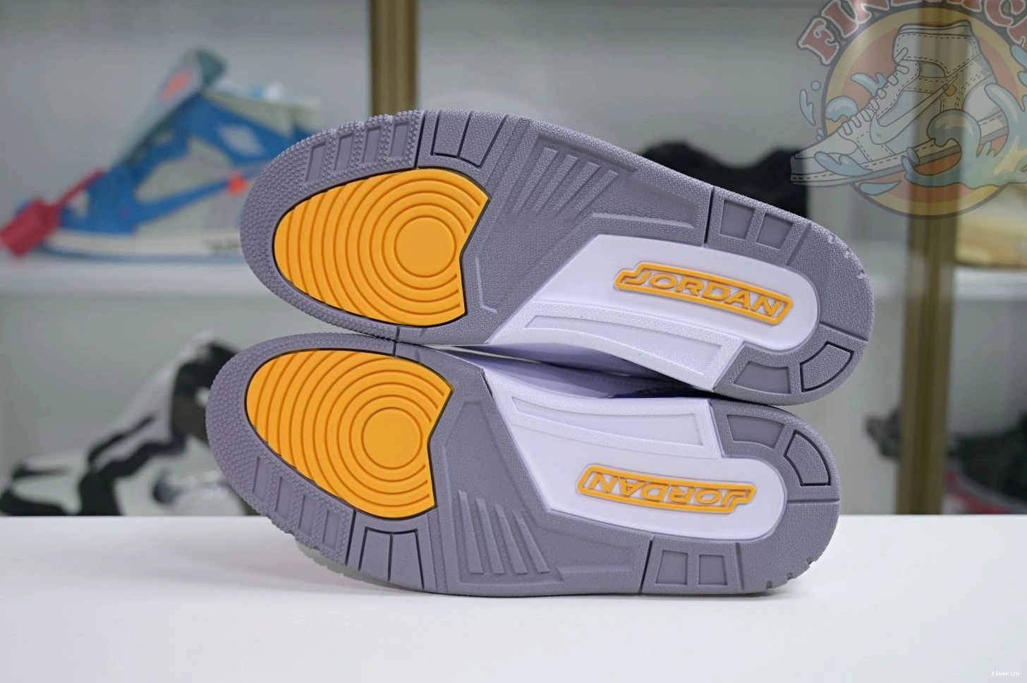 3 JORDAN RETRO AIR OG 0125